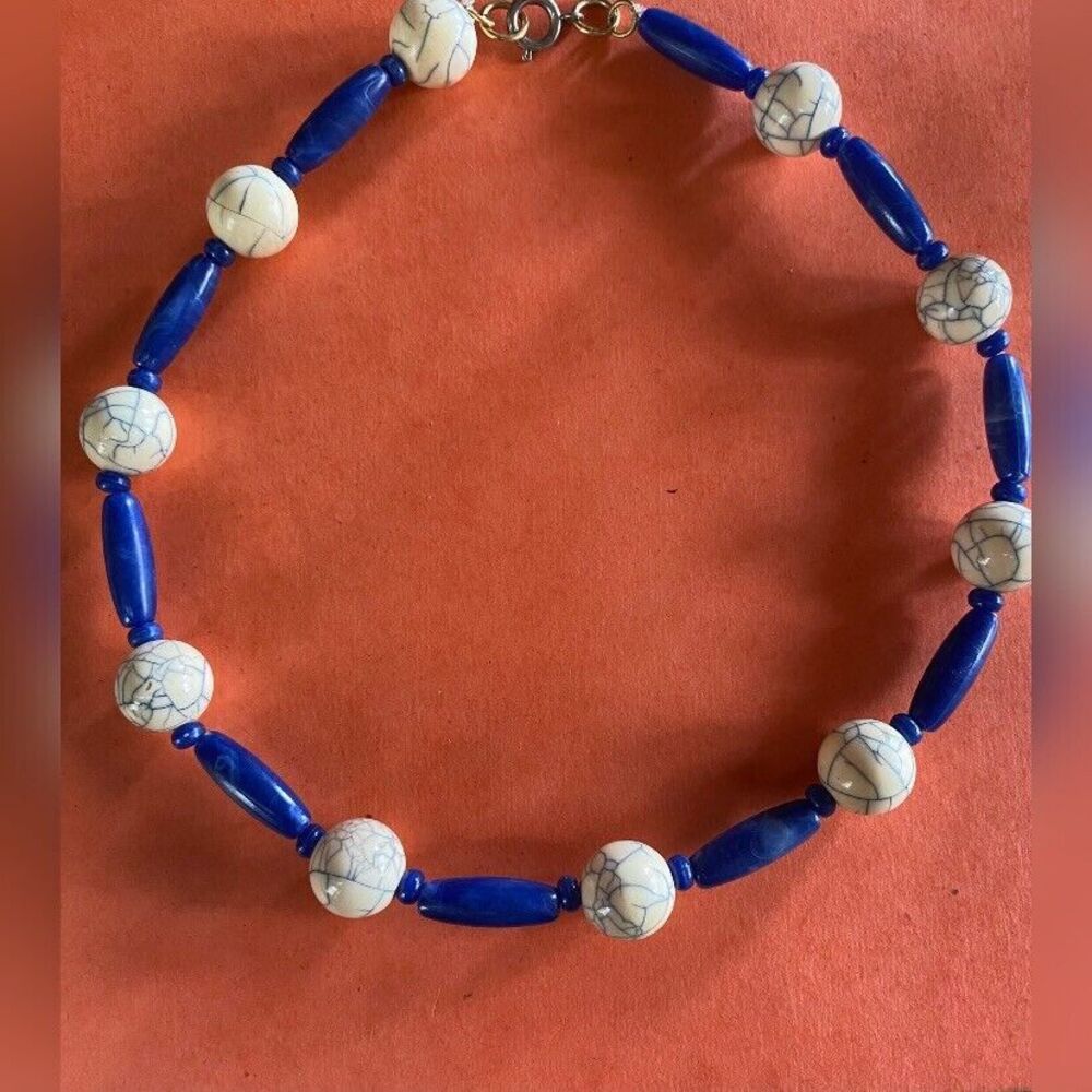 Women’s Necklace Blue White Beads 16” Choker Hippie